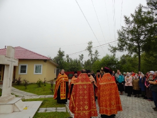 2. Лития у поклонного